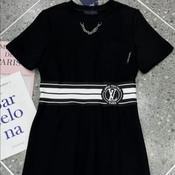 Brand new beautiful dress - Picture 1 of 1